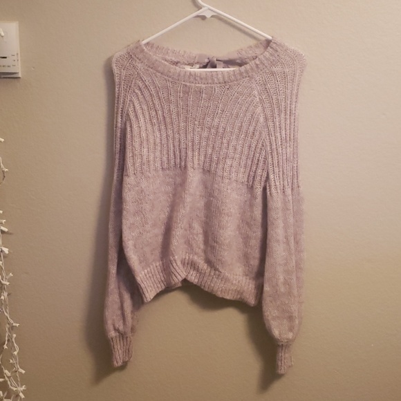Sweater - Picture 1 of 2